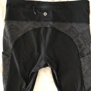 lululemon Size 8 reflective running tight